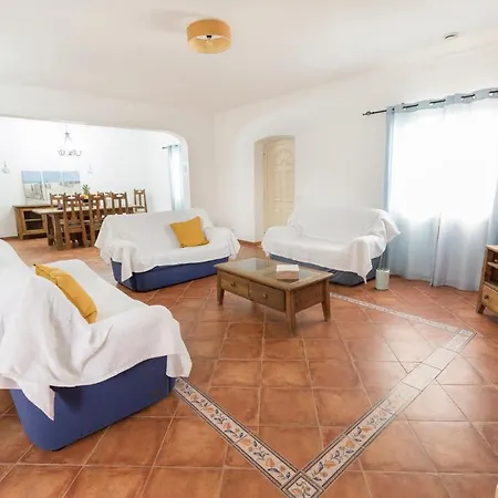 Quinta Do Navarro Carvoeiro Villa